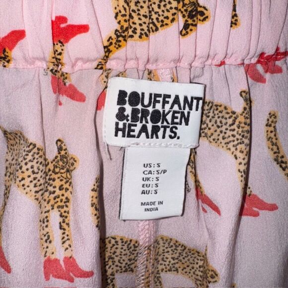 BOUFFANTS & BROKEN HEARTS Pink Cheetah In Heels PJ Shorts Set - Picture 8 of 8